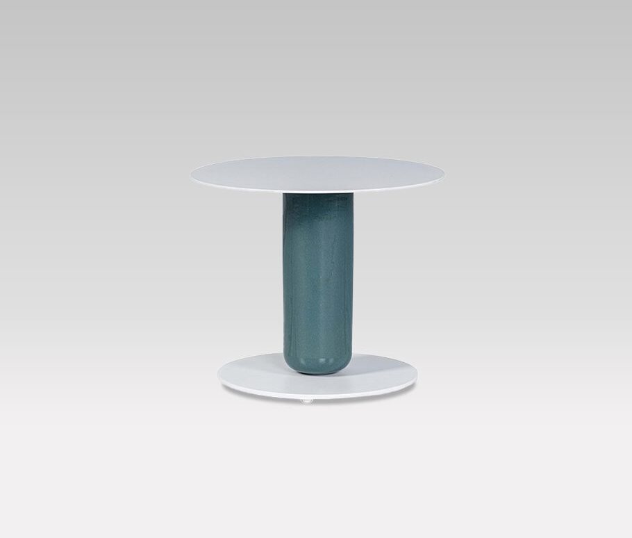 Delizia Side Table - Poggesi Furniture: A stylish and functional masterpiece for your space.