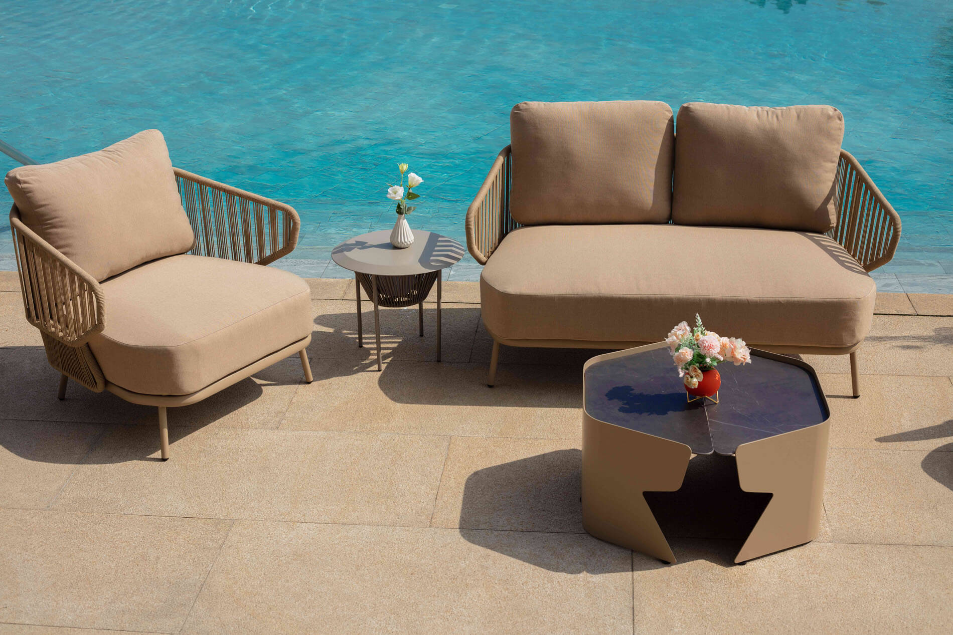 Lucca Love Sofa - Poggesi® USA