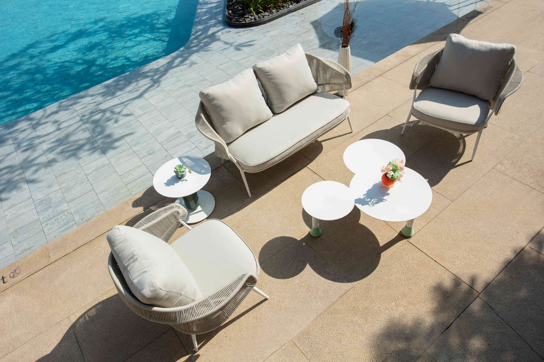 Delizia Coffee Table - Poggesi Furniture: Refined elegance for your living area.