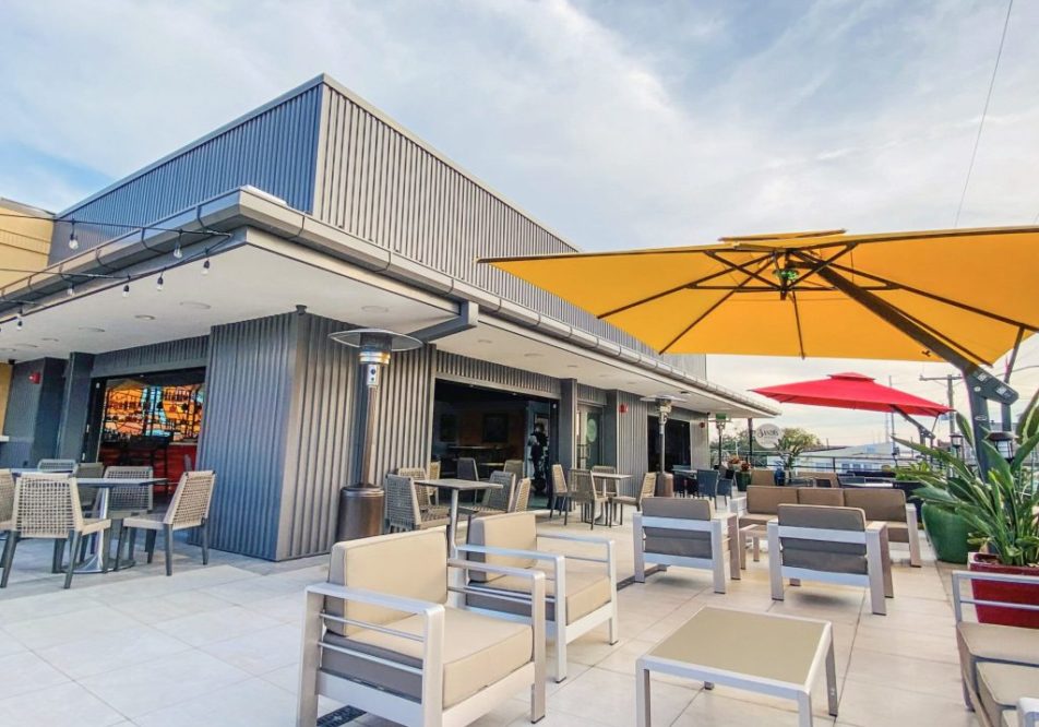 Outdoor Rooftop Umbrellas